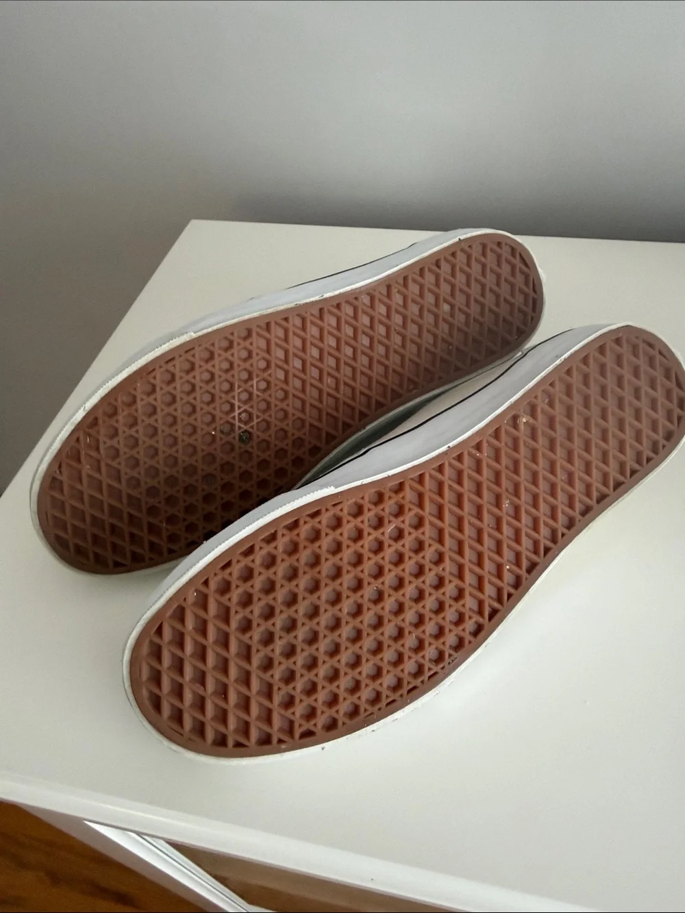 Vans Cream Canvas Low-Top Sneakers with Brown Heel Tab